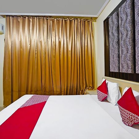 Oyo Life 511 Grace Residence Surabaya Exteriör bild