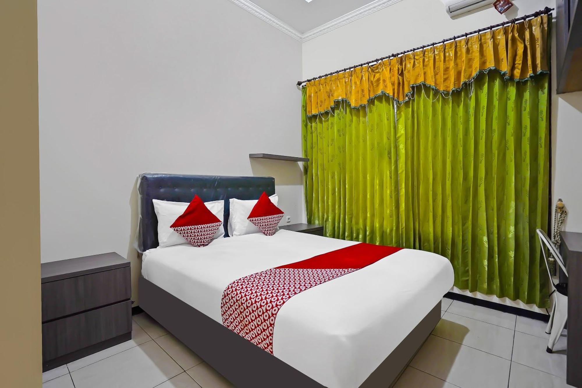 Oyo Life 511 Grace Residence Surabaya Exteriör bild